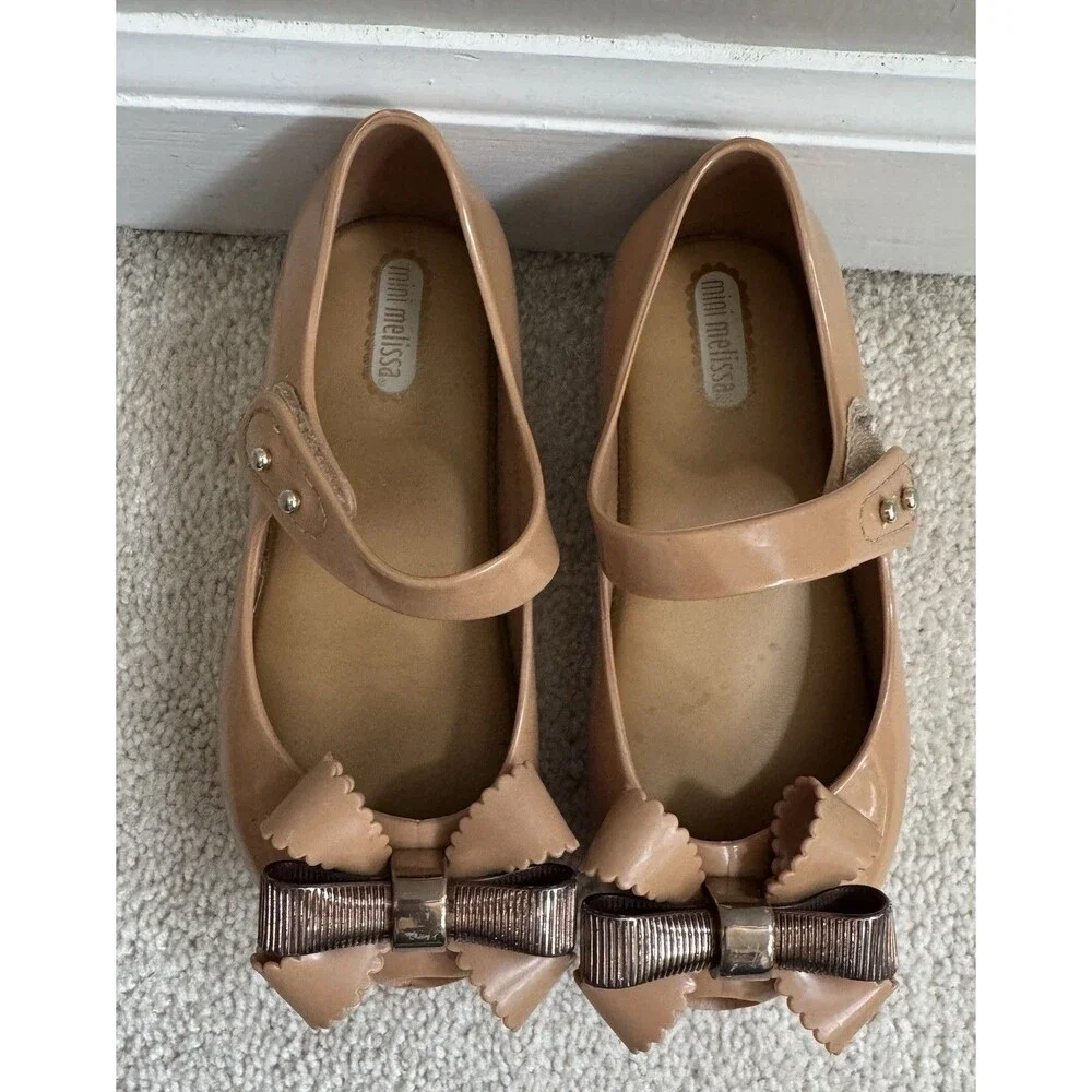 Mini Melissa Ultra Girl Sweet Shoe Toddler 9 Tan/Metal Bow